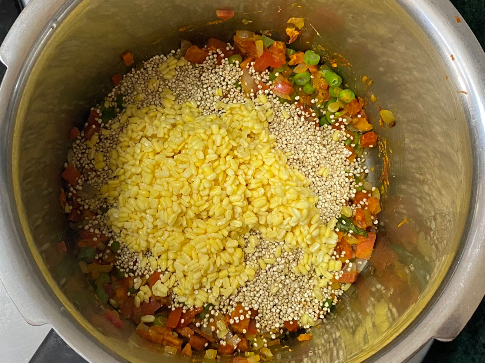 Quinoa Khichdi Recipe