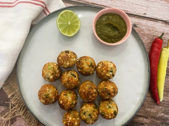 Sabudana Vada Appe Recipe