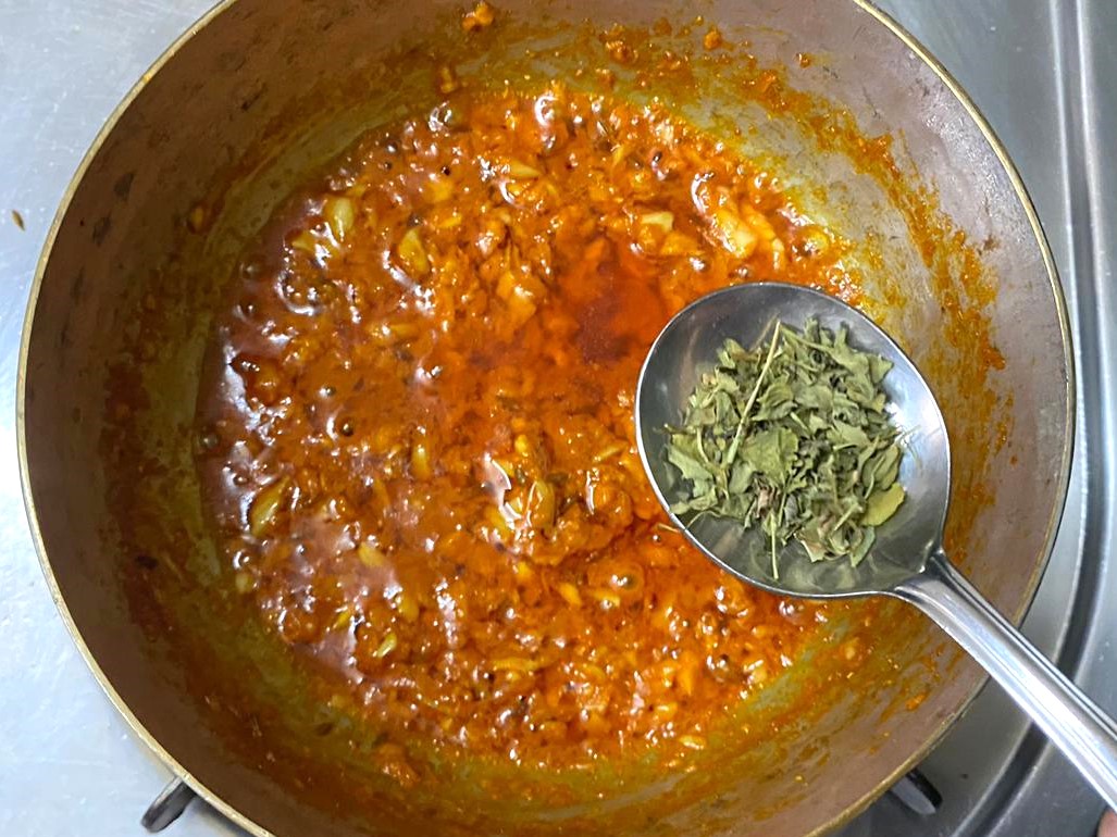 Rajasthani Lehsun ki Chutney Recipe