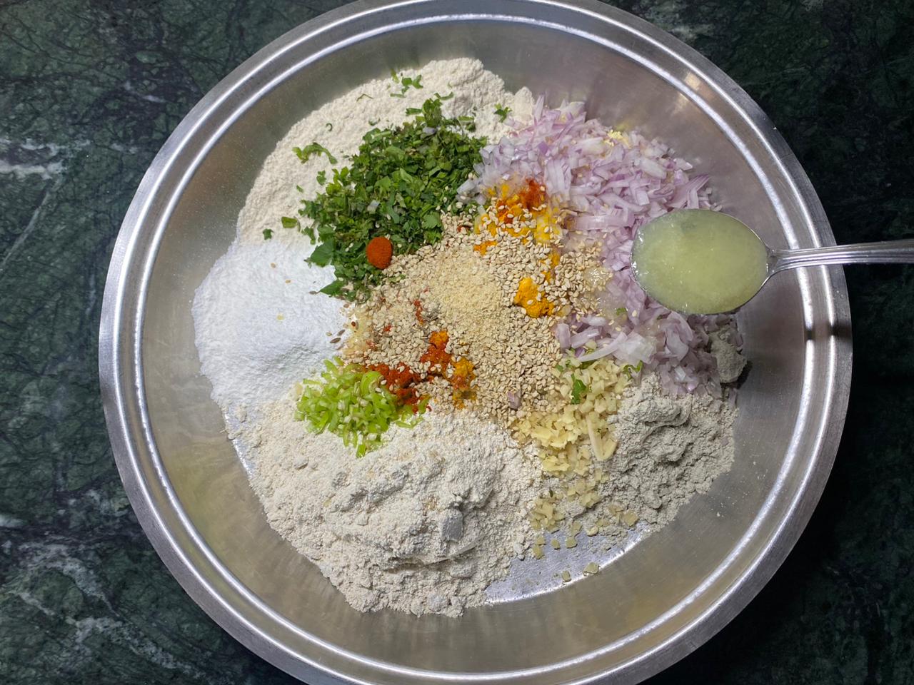 Maharashtrian Thalipeeth Recipe