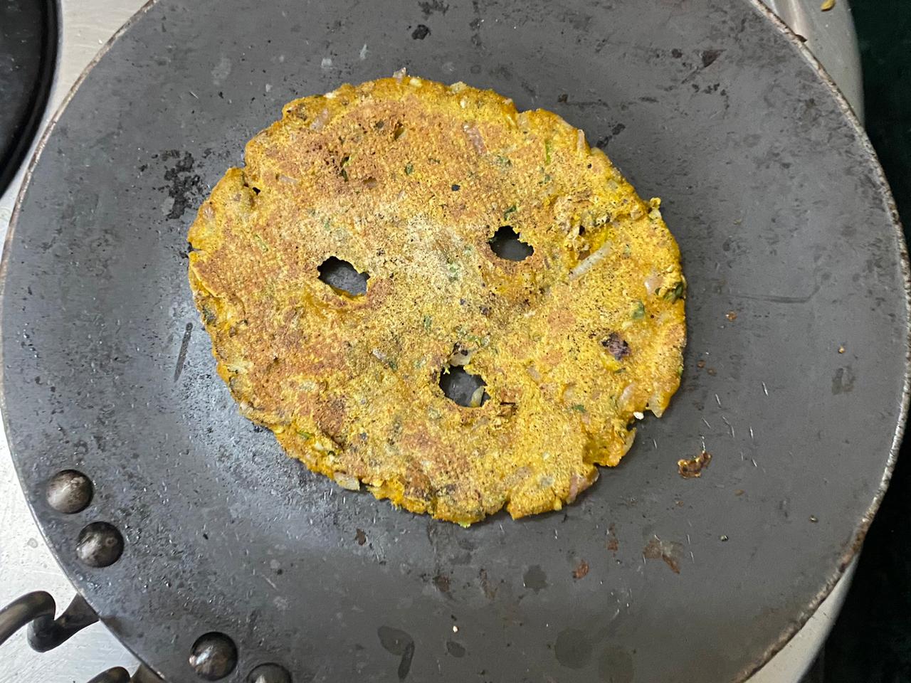 Maharashtrian Thalipeeth Recipe