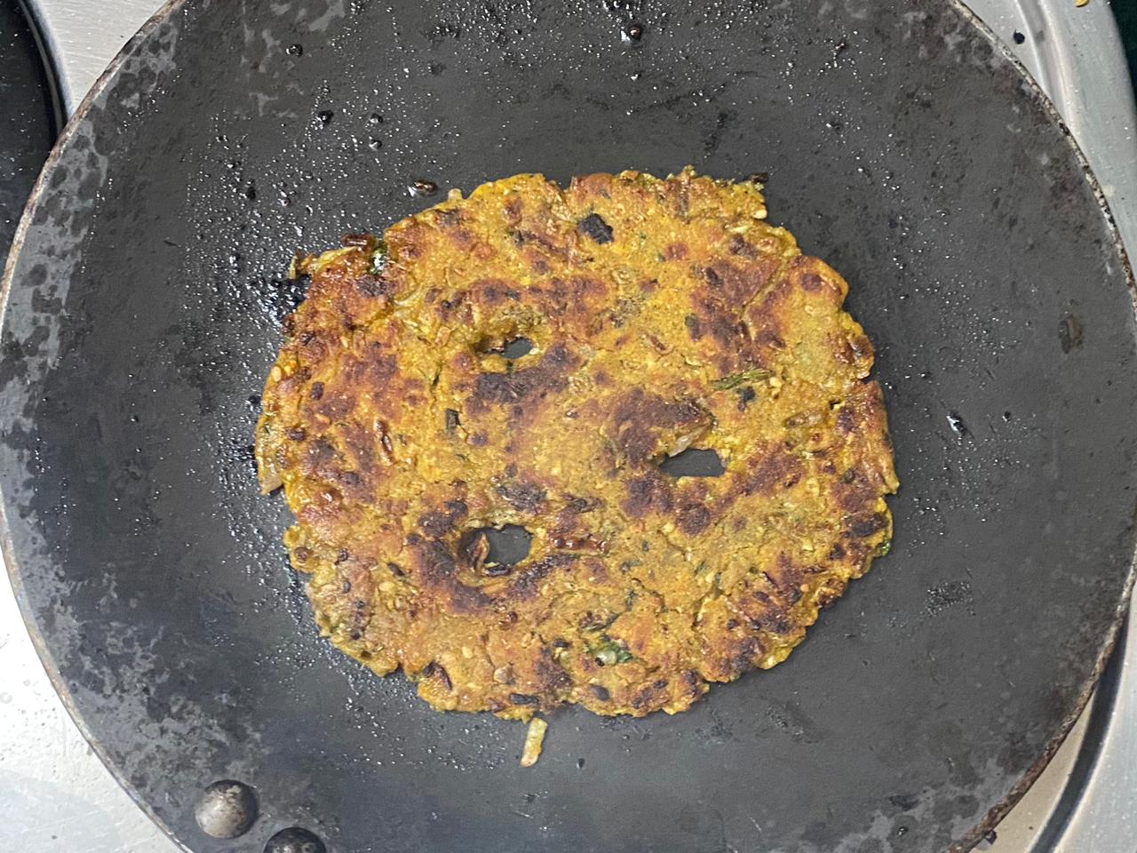 Maharashtrian Thalipeeth Recipe