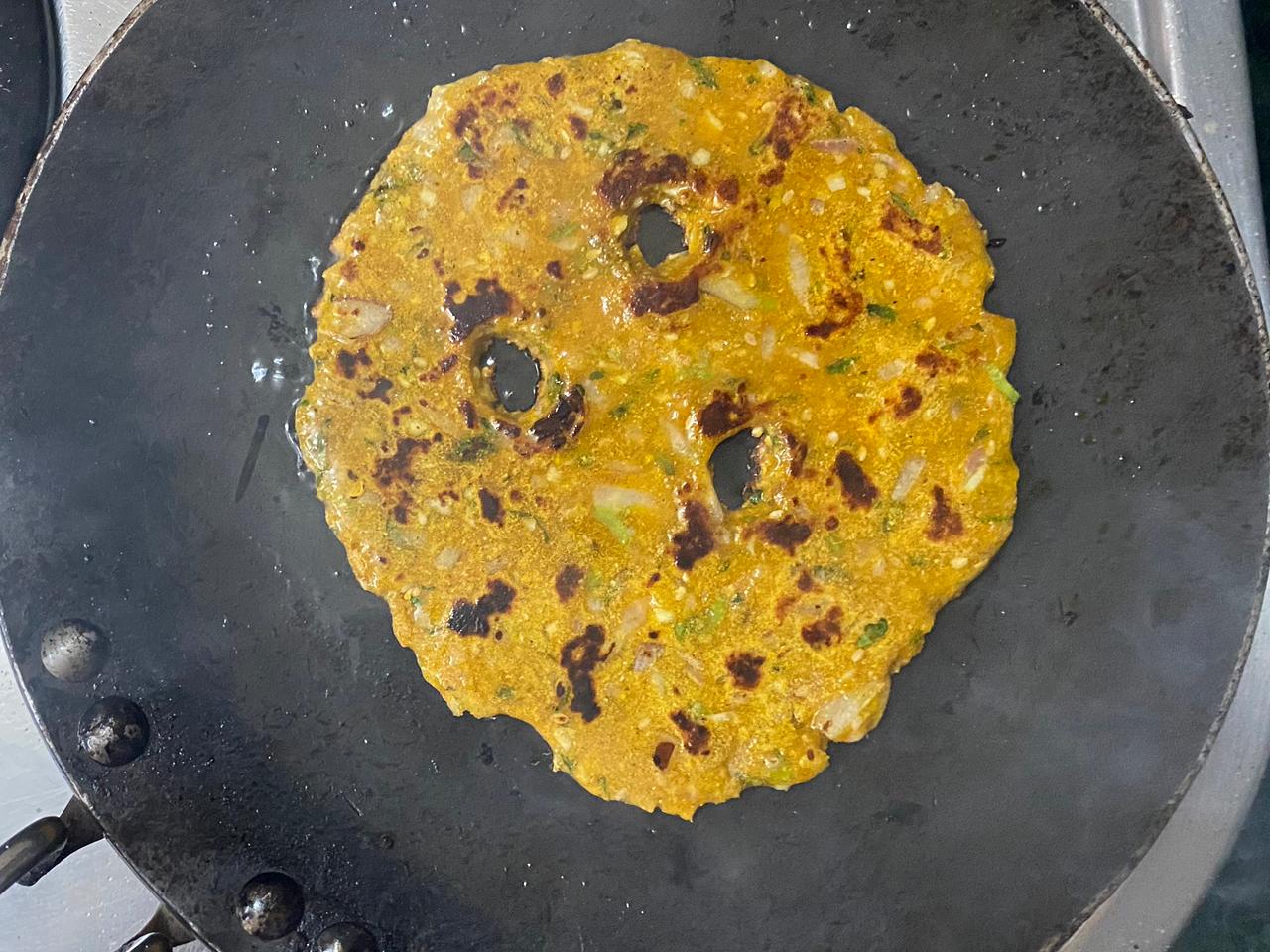 Maharashtrian Thalipeeth Recipe