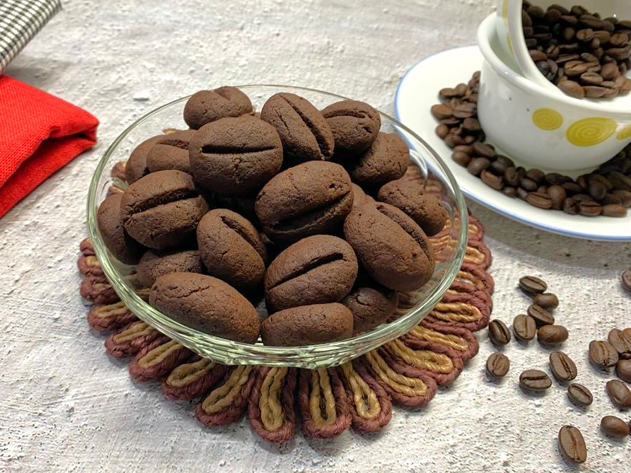 Eggless Coffee Bean Cookies Recipe