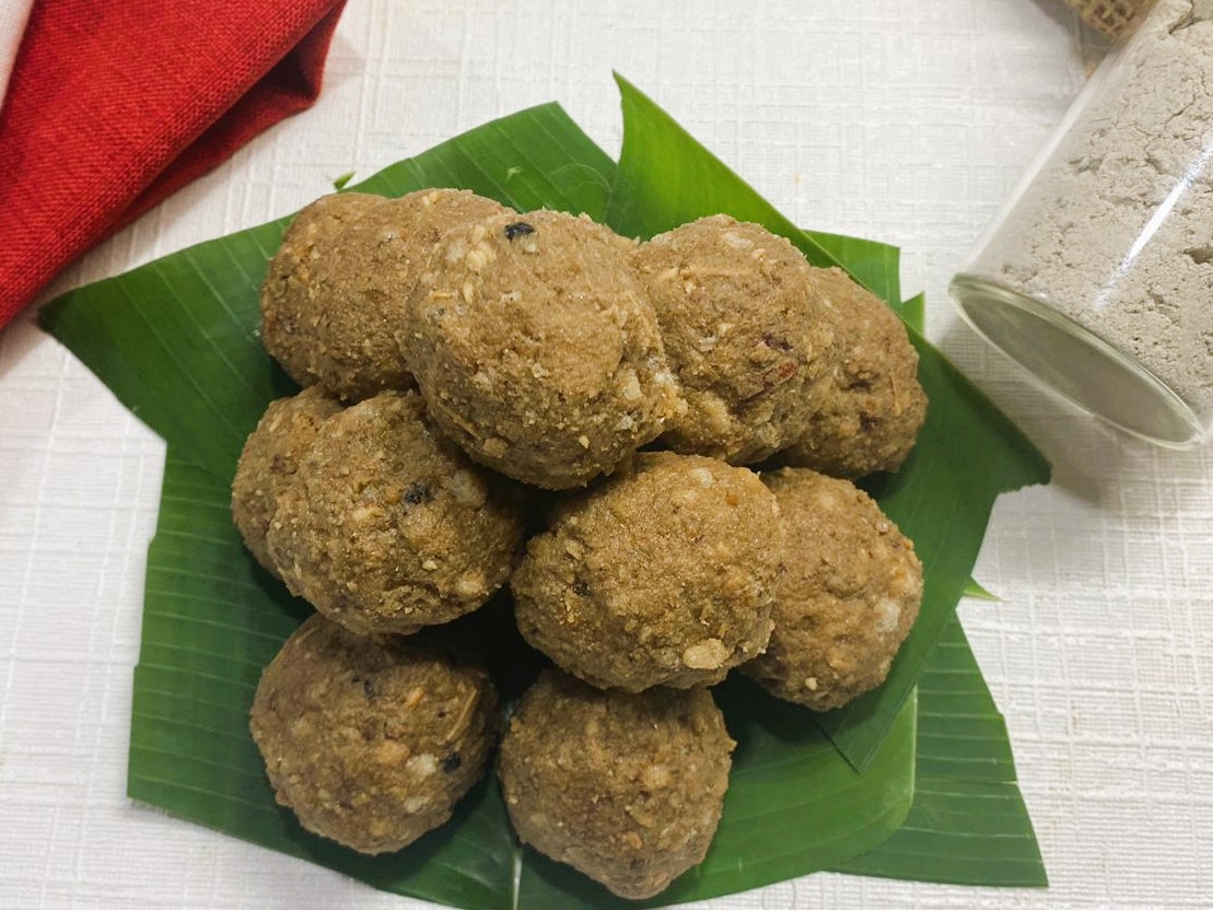 Bajra Gond Ladoo