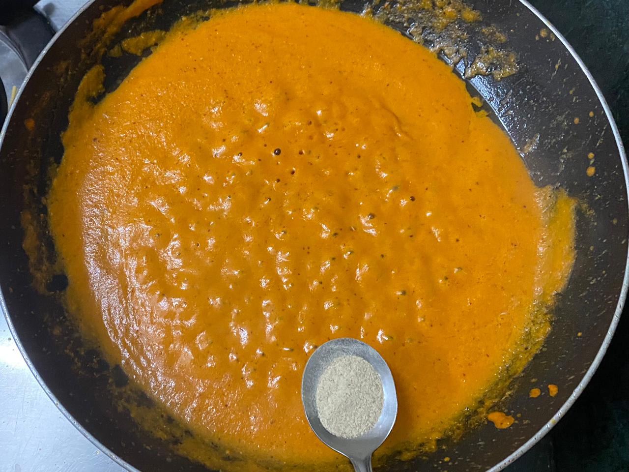 Creamy Red Pepper Sauce Pasta