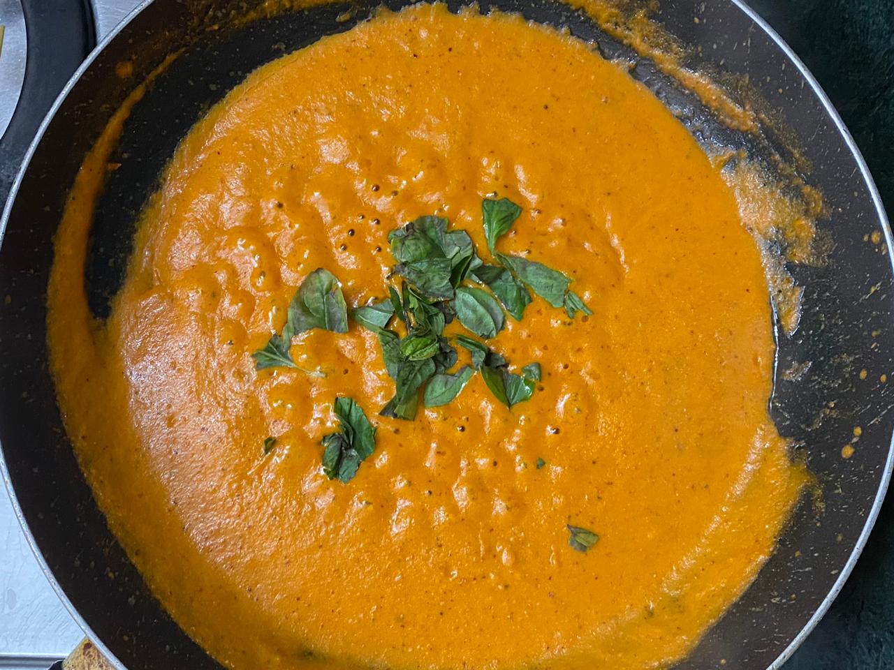 Creamy Red Pepper Sauce Pasta