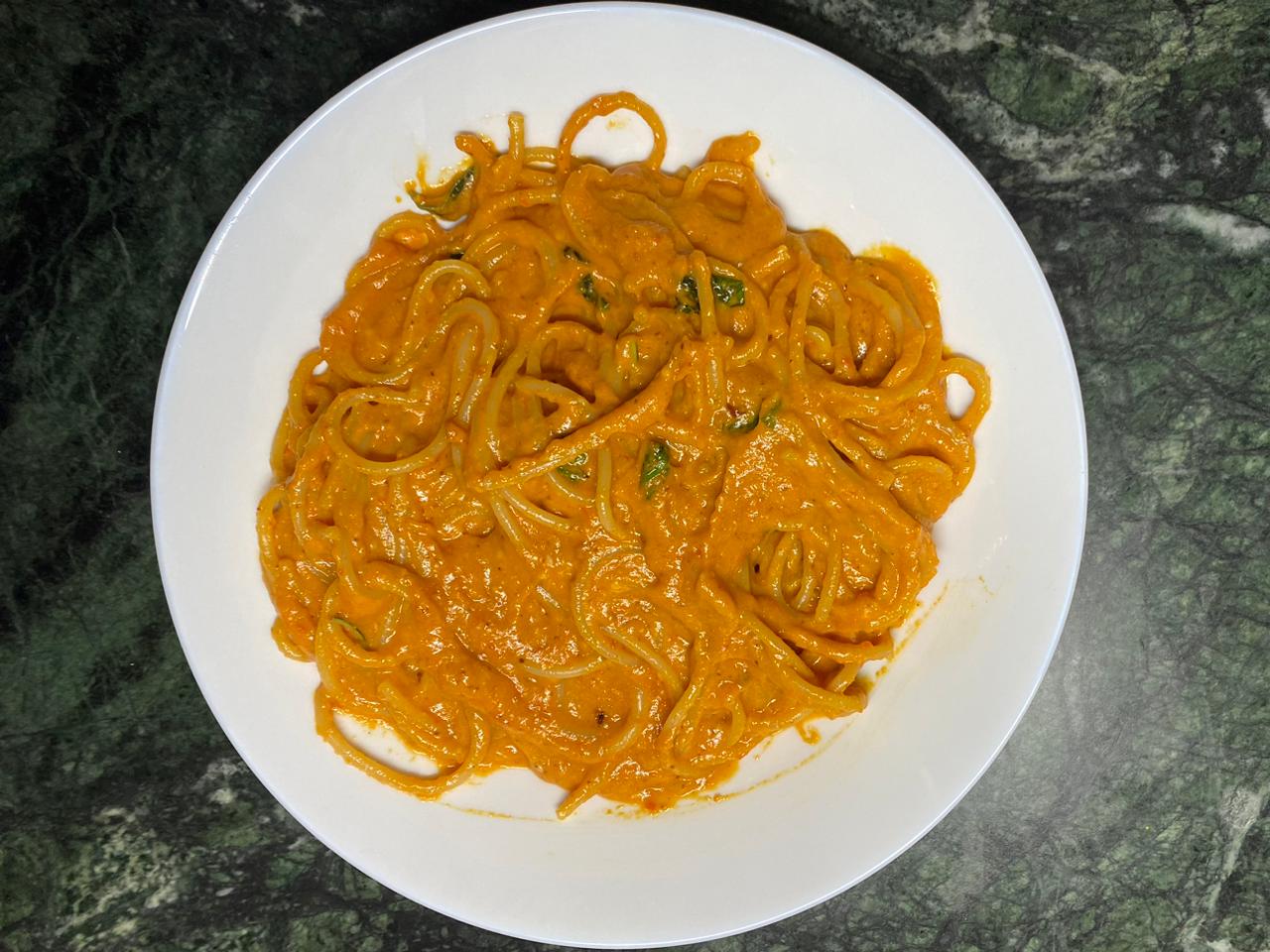 Creamy Red Pepper Sauce Pasta